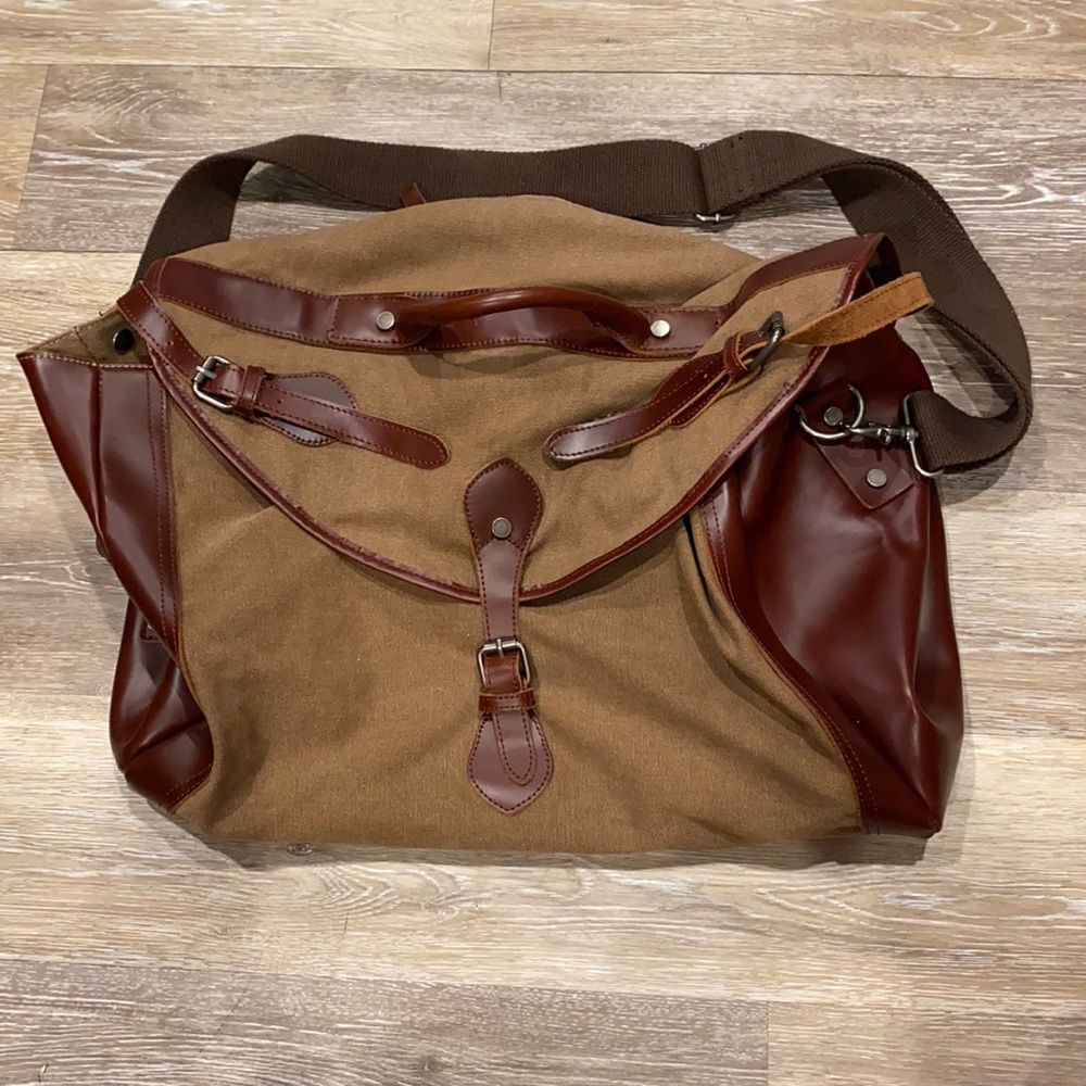 Jesslyn Blake Brown Leather Weekend Bag